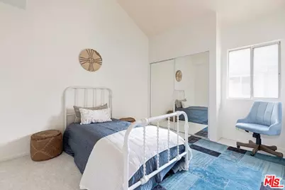 7651 Reseda Blvd #3T, Reseda, CA 91335 - Photo 15