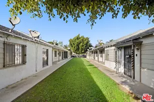 1108 E Fairview Blvd, Inglewood, CA 90302 - Photo 5