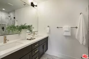 11216 W Lyon Ln, North Hollywood, CA 91606 - Photo 3