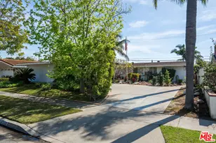 11332 Loch Lomond Rd, Los Alamitos, CA 90720 - Photo 3