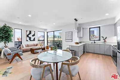 904 S New Hampshire Ave #Ph-4, Los Angeles, CA 90006 - Photo 5