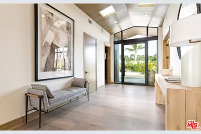 9153 Janice Pl, Beverly Hills, CA 90210 - Photo 5