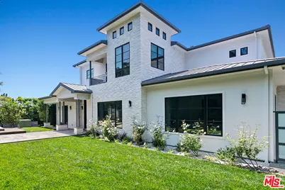 1545 Amalfi Dr, Pacific Palisades, CA 90272 - Photo 5