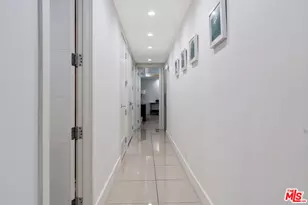 325 N Oakhurst Dr, Beverly Hills, CA 90210 - Photo 13