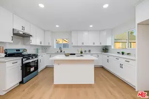 1207 W Orange Grove Ave, Burbank, CA 91506 - Photo 11