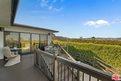3840 Carmona Ave, Los Angeles, CA 90008 - Photo 45