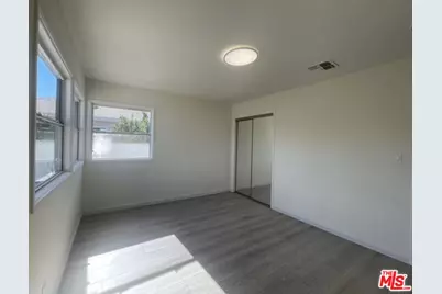 14519 Fox St, Mission Hills, CA 91345 - Photo 21