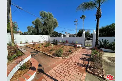 14519 Fox St, Mission Hills, CA 91345 - Photo 7