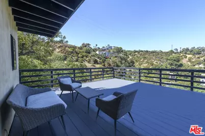 8581 Cole Crest Dr, Los Angeles, CA 90046 - Photo 33