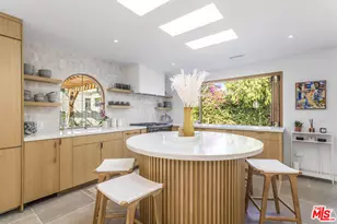 742 N June St, Los Angeles, CA 90038 - Photo 49