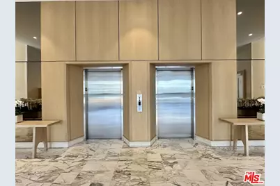 999 N Doheny Dr #409, West Hollywood, CA 90069 - Photo 9