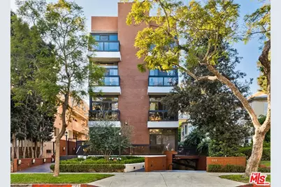 323 N Palm Dr #3, Beverly Hills, CA 90210 - Photo 11