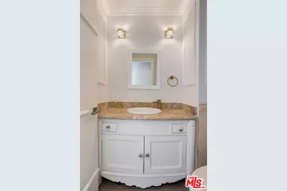 323 N Palm Dr #3, Beverly Hills, CA 90210 - Photo 21