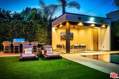 15743 Hesby St, Encino, CA 91436 - Photo 71