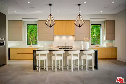 15743 Hesby St, Encino, CA 91436 - Photo 15