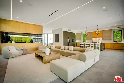 15743 Hesby St, Encino, CA 91436 - Photo 13