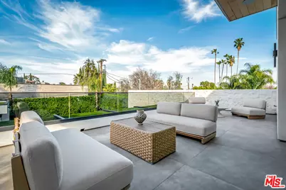 15743 Hesby St, Encino, CA 91436 - Photo 51