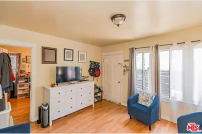 2962 S West View St, Los Angeles, CA 90016 - Photo 11