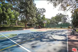 6204 Condon Ave, Los Angeles, CA 90056 - Photo 21