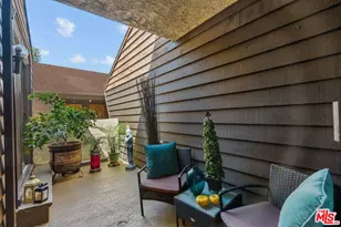 15050 Sherman Way, Van Nuys, CA 91405 - Photo 9