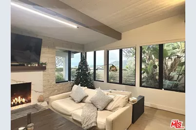 1341 Charmel Pl, Pacific Palisades, CA 90272 - Photo 17