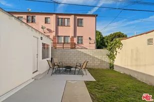 4215 W 58th Pl, Los Angeles, CA 90043 - Photo 33