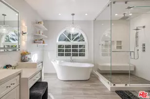 15916 Daniel Ln, Encino, CA 91436 - Photo 11