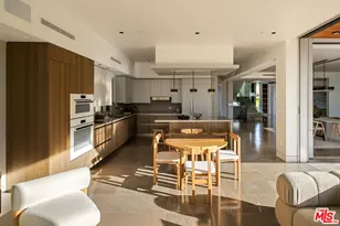 13120 Nimrod Pl, Los Angeles, CA 90049 - Photo 13
