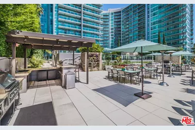 13650 Marina Pointe Dr #403, Marina del Rey, CA 90292 - Photo 25