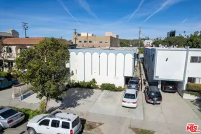 12231 Pacific Ave, Los Angeles, CA 90066 - Photo 1