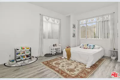 3943 Wade St, Los Angeles, CA 90066 - Photo 33