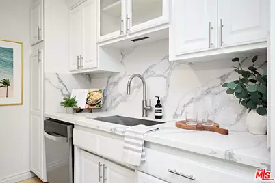 1831 Barry Ave #4, Los Angeles, CA 90025 - Photo 7
