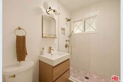 5131 Tendilla Ave, Woodland Hills, CA 91364 - Photo 9
