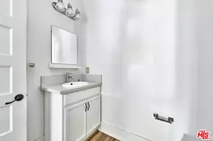 1118 Elden Ave, Los Angeles, CA 90006 - Photo 21