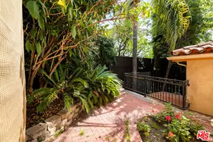2604 Rutherford Dr, Los Angeles, CA 90068 - Photo 23