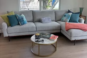 15147 Otsego St, Sherman Oaks, CA 91403 - Photo 1