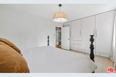 859 Cresthaven Dr, Los Angeles, CA 90042 - Photo 17