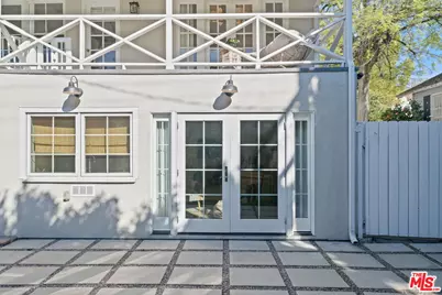 859 Cresthaven Dr, Los Angeles, CA 90042 - Photo 33