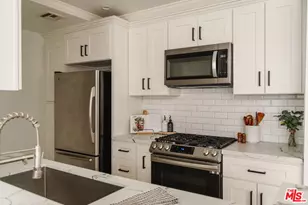 3284 Barham Blvd, Los Angeles, CA 90068 - Photo 41
