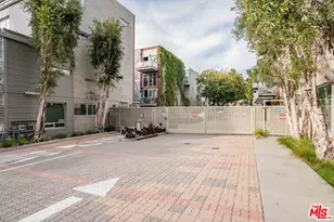3450 Cahuenga Blvd, Los Angeles, CA 90068 - Photo 29