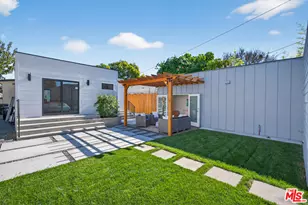 2931 S Bronson Ave, Los Angeles, CA 90018 - Photo 29