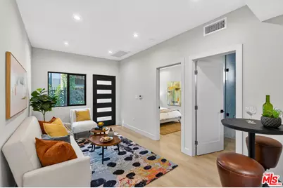 2931 S Bronson Ave, Los Angeles, CA 90018 - Photo 41