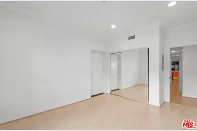 10633 Eastborne Ave, Los Angeles, CA 90024 - Photo 39