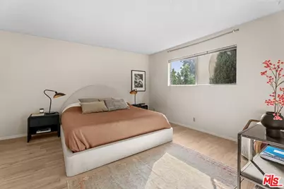 5437 Corteen Pl #212, Valley Village, CA 91607 - Photo 9