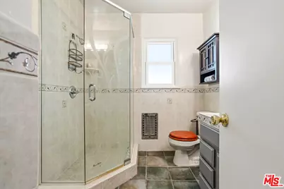 6818 Varna Ave, Van Nuys, CA 91405 - Photo 21