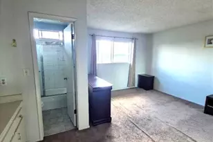 2501 W Redondo Beach Blvd, Gardena, CA 90249 - Photo 5