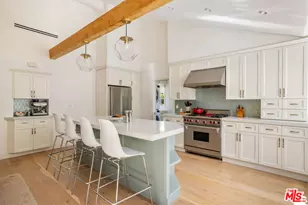 14664 Valley Vista Blvd, Sherman Oaks, CA 91403 - Photo 9