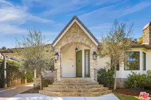 14664 Valley Vista Blvd, Sherman Oaks, CA 91403 - Photo 3