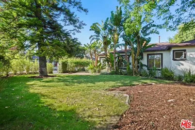 11593 Kling St, Valley Village, CA 91602 - Photo 3