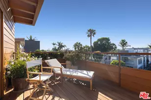 812 Brooks Ave, Venice, CA 90291 - Photo 1